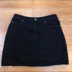 🖤SKINNY JEAN SKIRT